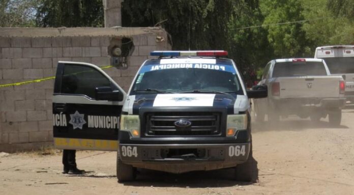 Cae abuelito a profundo pozo en Cajeme