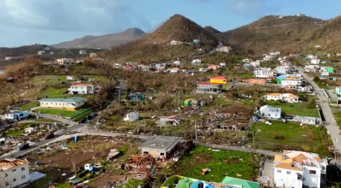 ‘Beryl’ destruyó casi la totalidad de la infraestructura de dos islas de Granada