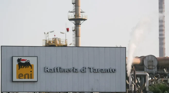 Eni y española Repsol descubren petróleo y gas frente a costas de México