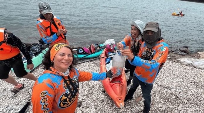 Guaymas: Senderistas realizan limpieza de las islas Almagre Grande y Almagre Chico