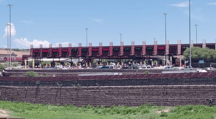 Caos informático afecta a garitas y aeropuertos