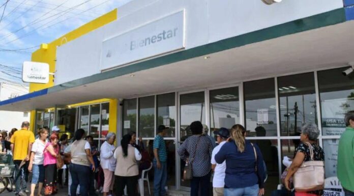 Pretenden evitar la violencia económica contra adultos mayores