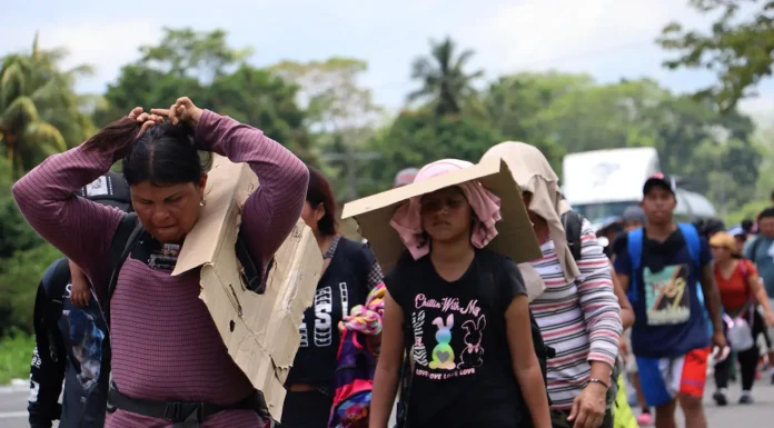 Activistas alertan riesgos para migrantes con medida de gestión de citas en sur de México