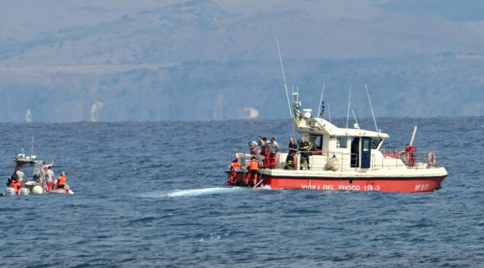 Naufragio en Sicilia: “Fue traumático”, dice capitán que rescató a 15 personas tras hundirse el yate de lujo