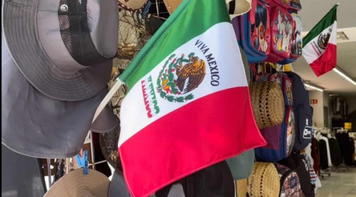 Por mes patrio se instalan cerca de 60 vendedores ambulantes en Cajeme