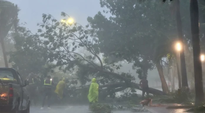 ‘Helene’ evoluciona a huracán de categoría I; Quintana Roo, bajo alerta