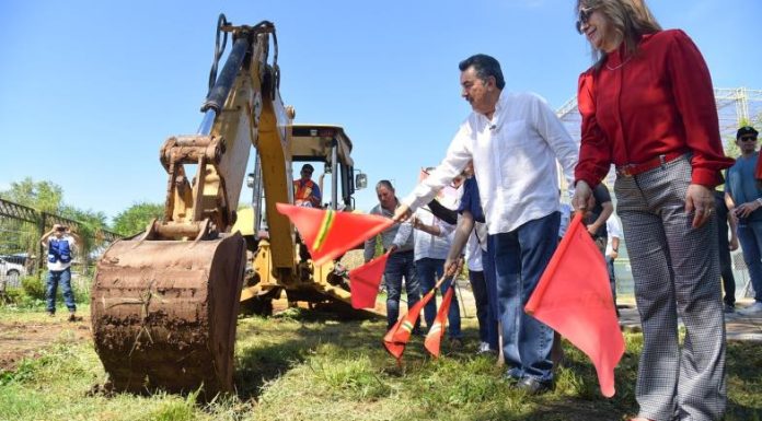 Construyen colector para acabar con las aguas negras en la UMAE