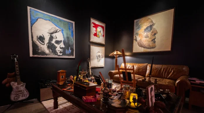 Johnny Depp abre las puertas de sus casas con exposición en NY