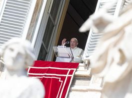 El papa Francisco se anticipa a su sucesión con 21 nuevos cardenales