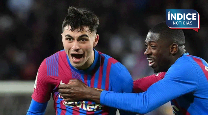 Pedri renueva con el Barcelona hasta 2030