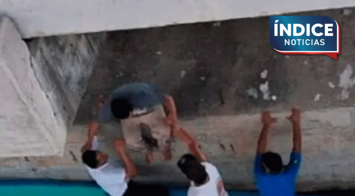 Hombre cae de un puente en Lázaro Cárdenas y sobrevive a zona infestada de cocodrilos