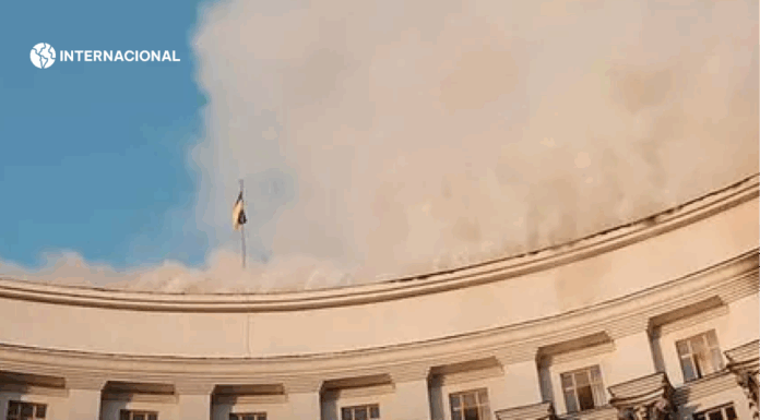 Bombardeo inédito: Rusia ataca sede del gobierno ucraniano