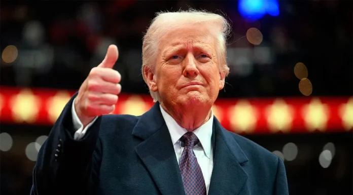 TRUMP QUIERE CELEBRAR SU CUMPLEAÑOS 80 CON UNA FUNCIÓN DE UFC EN LA CASA BLANCA Y DESATA POLÉMICA