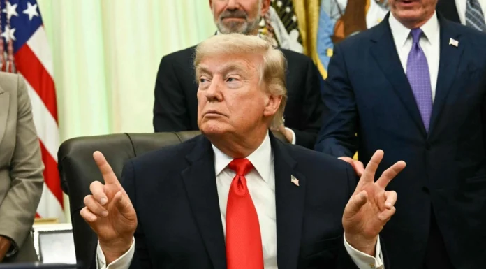 TRUMP ACUSA A IRÁN DE MENTIR SOBRE SUPUESTO ACUERDO DE PAZ Y LANZA ADVERTENCIA